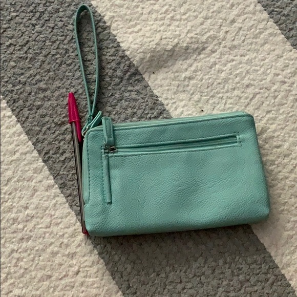 Handbag NEVER BEEN USED - Picture 4 of 4